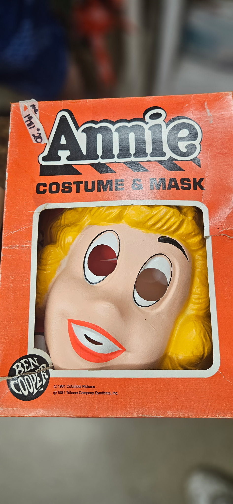 1981 Annie’s Mask and Costume