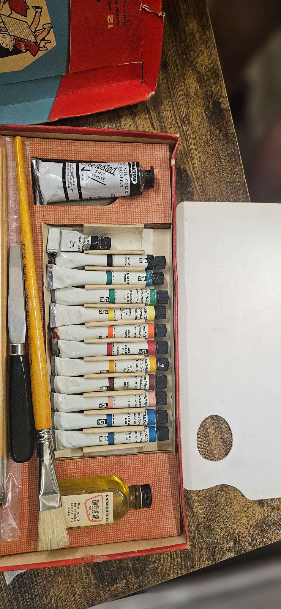 Vintage Oil Paint Set
